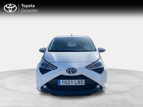 Foto impresión del anuncio Toyota Aygo 1.0 70 x-play  de Ocasión en Madrid