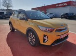 Foto 2 del anuncio Kia Stonic 1.0 T-GDi 74kW (100CV) MHEV iMT Drive de Ocasión en Madrid