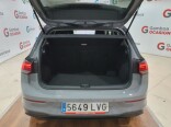 Foto 19 del anuncio Volkswagen Golf Life 2.0 TDI 110kW (150CV) DSG de Ocasión en Madrid