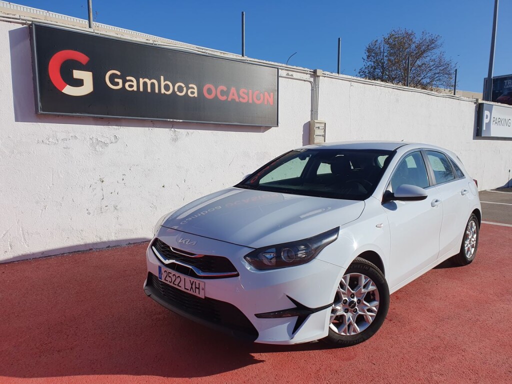 Foto impresión del anuncio Kia Ceed 1.0 T-GDi 74kW (100CV) Drive de Ocasión en Madrid