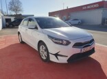 Foto 2 del anuncio Kia Ceed 1.0 T-GDi 74kW (100CV) Drive de Ocasión en Madrid