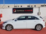 Foto 3 del anuncio Kia Ceed 1.0 T-GDi 74kW (100CV) Drive de Ocasión en Madrid