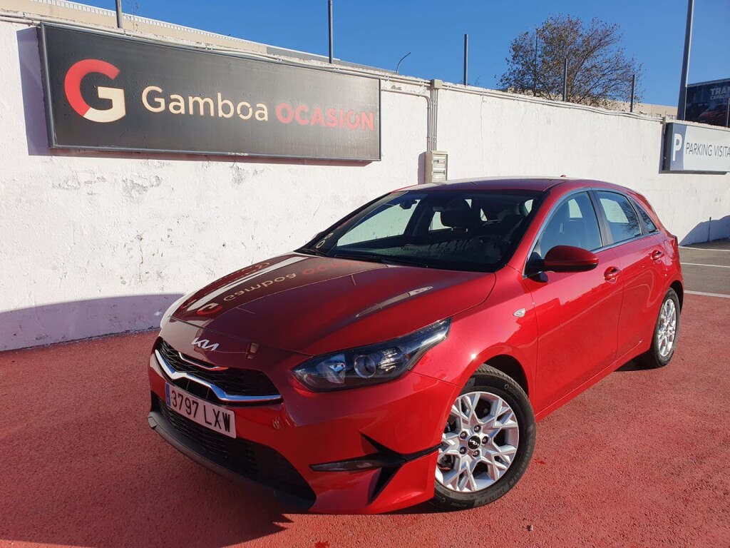 Foto impresión del anuncio Kia Ceed 1.0 T-GDi 74kW (100CV) Drive de Ocasión en Madrid