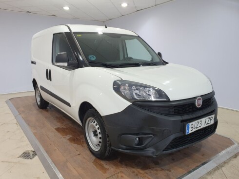 Foto impresión del anuncio Fiat Doblo Cargo 1.3 Mtjet 95 de Ocasión en Madrid