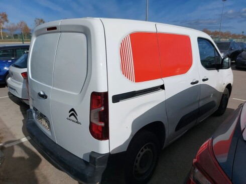 Foto impresión del anuncio Citroën Berlingo Talla M BlueHDi 100 100 AÑOS de Ocasión en Madrid
