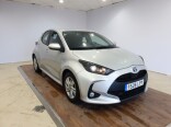 Foto 2 del anuncio Toyota Yaris 1.5 120H Active Tech de Ocasión en Madrid