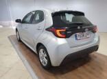 Foto 6 del anuncio Toyota Yaris 1.5 120H Active Tech de Ocasión en Madrid