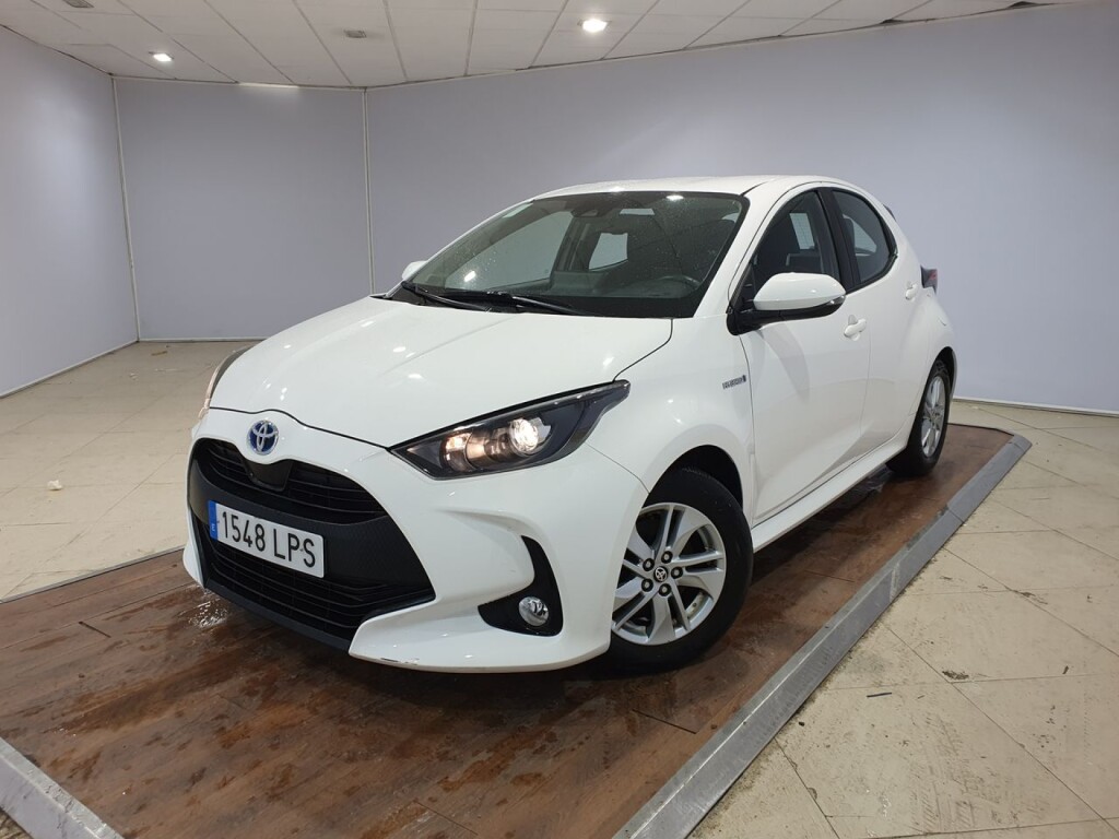 Foto impresión del anuncio Toyota Yaris 1.5 120H Active Tech de Ocasión en Madrid