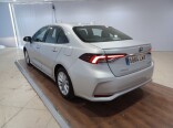 Foto 6 del anuncio Toyota Corolla 1.8 125H ACTIVE TECH E-CVT SEDAN de Ocasión en Madrid