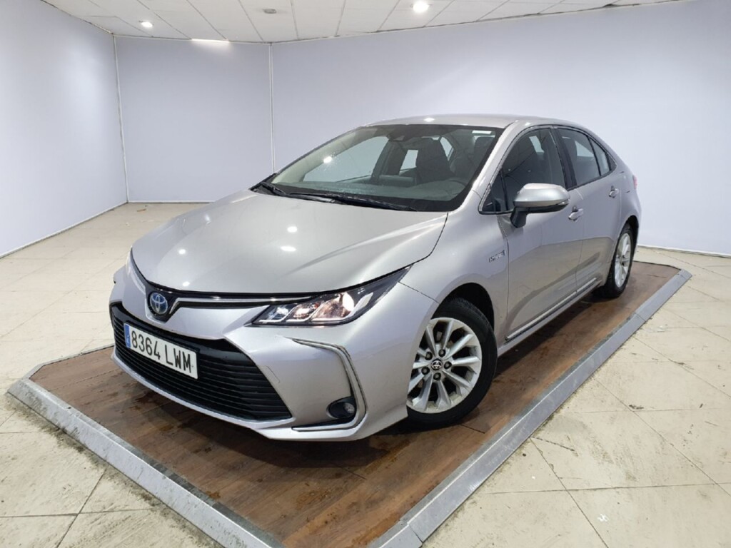 Foto impresión del anuncio Toyota Corolla 1.8 125H ACTIVE TECH E-CVT SEDAN de Ocasión en Madrid