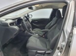Foto 7 del anuncio Toyota Corolla 1.8 125H ACTIVE TECH E-CVT SEDAN de Ocasión en Madrid