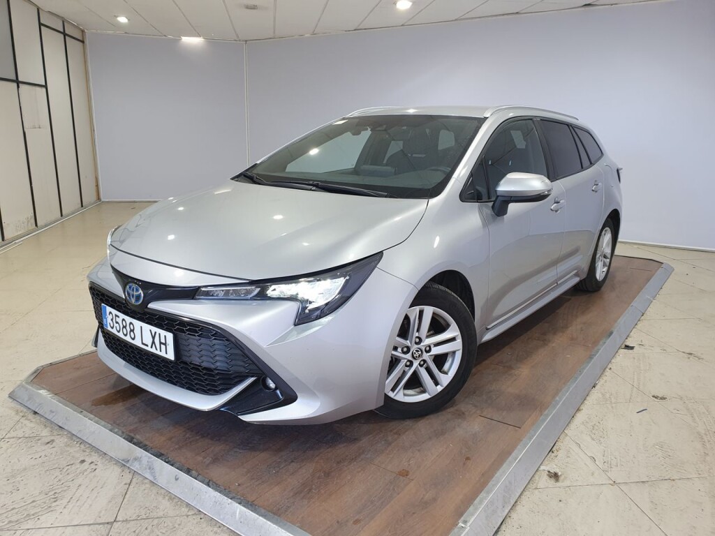 Foto impresión del anuncio Toyota Corolla 1.8 125H ACTIVE TECH E-CVT TOU SPORT de Ocasión en Madrid