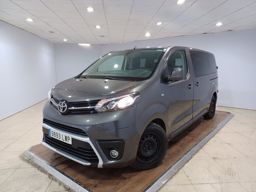 Foto impresión del anuncio Toyota Proace Verso 1.5D 120CV VX SHUTTLE 2PL 2PT L1 de Ocasión en Madrid