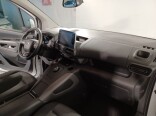 Foto 12 del anuncio Toyota Proace City 1.5D 96kW (130CV) VX L1 de Ocasión en Madrid