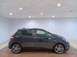 Foto 3 del anuncio Toyota Yaris 1.5 100H Feel de Ocasión en Madrid