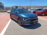 Foto 2 del anuncio Kia Niro 1.6 GDi PHEV 135kW (183CV) Drive de Ocasión en Madrid