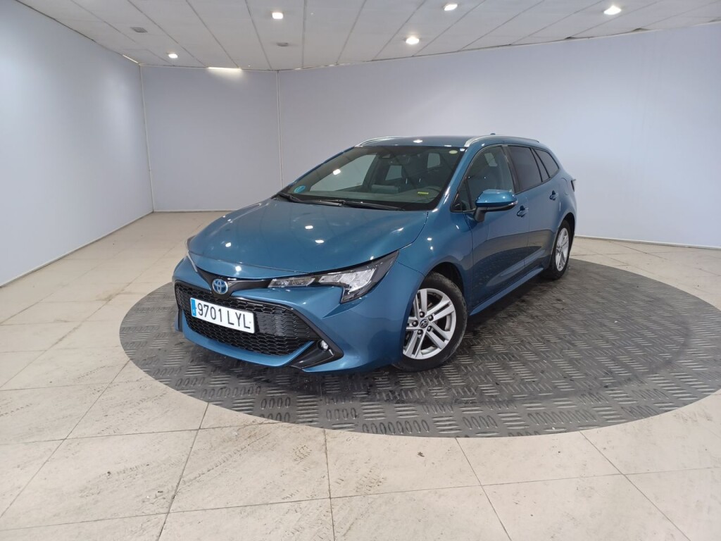 Foto impresión del anuncio Toyota Corolla 1.8 125H ACTIVE TECH E-CVT TOU SPORT de Ocasión en Madrid