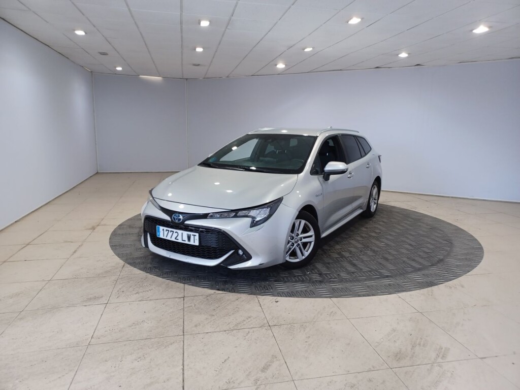 Foto impresión del anuncio Toyota Corolla 1.8 125H ACTIVE TECH E-CVT TOU SPORT de Ocasión en Madrid