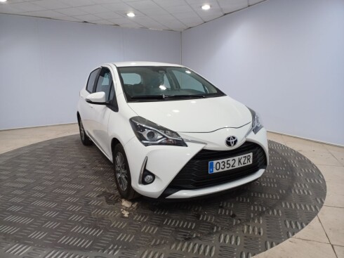 Foto impresión del anuncio Toyota Yaris 1.5 110 Active Tech de Ocasión en Madrid