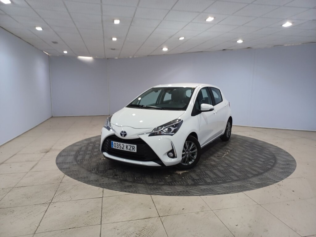 Foto impresión del anuncio Toyota Yaris 1.5 110 Active Tech de Ocasión en Madrid