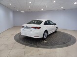 Foto 4 del anuncio Toyota Corolla 1.8 125H ACTIVE TECH E-CVT SEDAN de Ocasión en Madrid