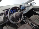 Foto 10 del anuncio Toyota Corolla 2.0 180H FEEL! E-CVT de Ocasión en Madrid