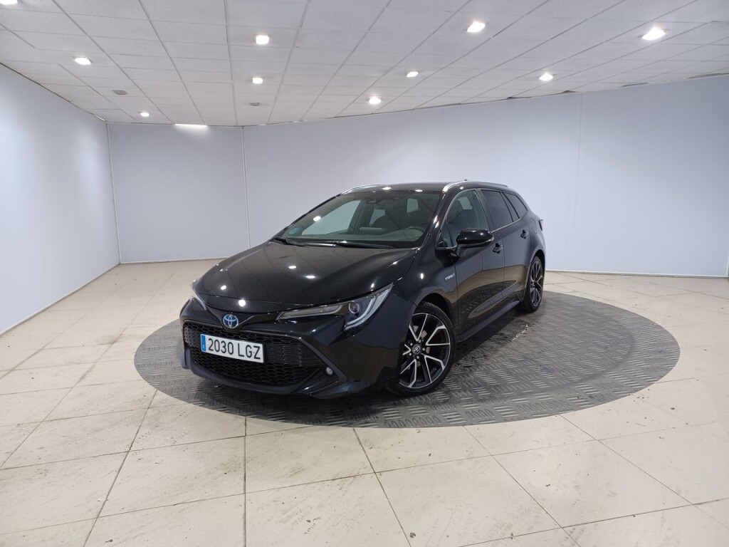 Foto impresión del anuncio Toyota Corolla 2.0 180H FEEL! E-CVT de Ocasión en Madrid