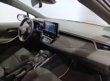 Foto 9 del anuncio Toyota Corolla 2.0 180H FEEL! E-CVT de Ocasión en Madrid