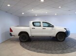 Foto 3 del anuncio Toyota Hi Lux 2.4 150D T/M 6v (4x4) C. GX de Ocasión en Madrid