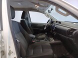 Foto 7 del anuncio Toyota Hi Lux 2.4 150D T/M 6v (4x4) C. GX de Ocasión en Madrid