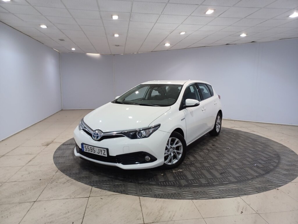 Foto impresión del anuncio Toyota Auris 1.8 140H Hybrid Active de Ocasión en Madrid