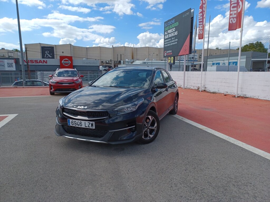 Foto impresión del anuncio Kia XCeed 1.0 T-GDi Drive 88kW (120CV) de Ocasión en Madrid