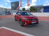 Foto 2 del anuncio Kia Stonic 1.2 DPi 62kW (84CV) Drive de Ocasión en Madrid