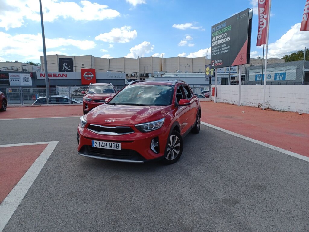 Foto impresión del anuncio Kia Stonic 1.2 DPi 62kW (84CV) Drive de Ocasión en Madrid