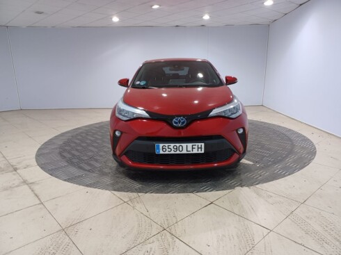 Foto impresión del anuncio Toyota C-HR 1.8 125H Advance de Ocasión en Madrid
