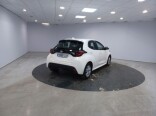 Foto 2 del anuncio Toyota Yaris 1.5 120H Active Tech  de Ocasión en Madrid