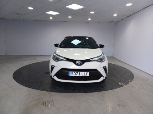 Foto impresión del anuncio Toyota C-HR 2.0 180H Dynamic  de Ocasión en Madrid
