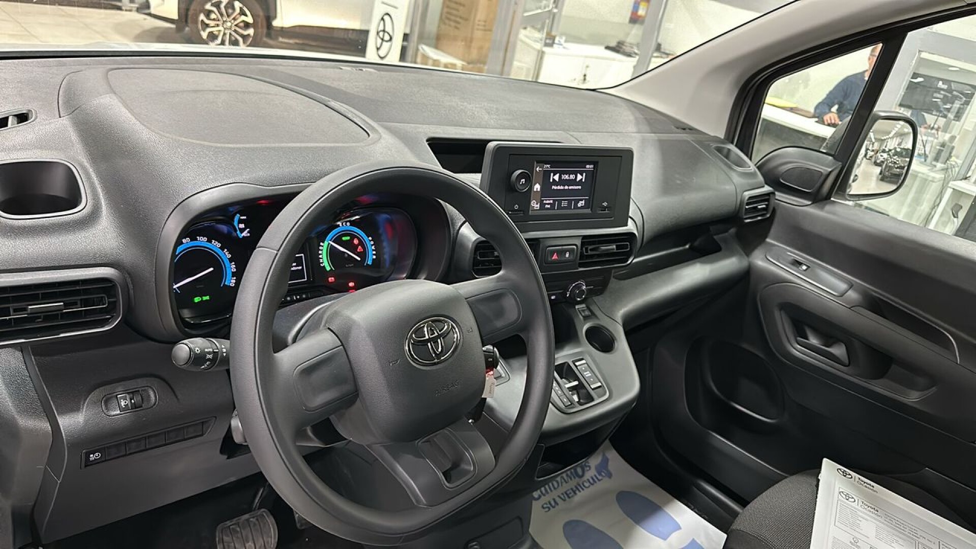 Foto 4 del anuncio Toyota Proace City Van GX L1 50kWh  de Ocasión en Madrid