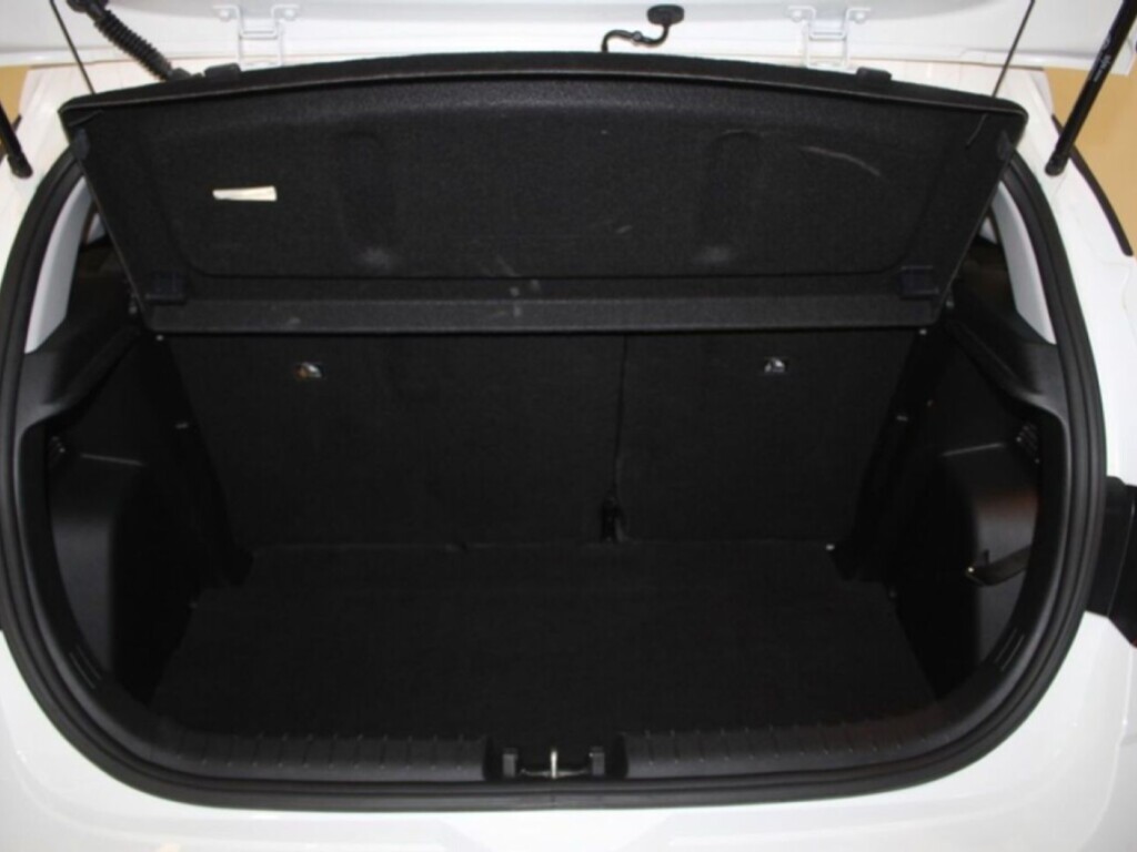 Foto 12 del anuncio Hyundai i20 1.2 MPI Klass  de Ocasión en Madrid