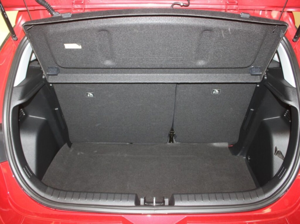 Foto 12 del anuncio Hyundai i20 1.2 MPI Klass  de Ocasión en Madrid