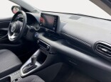Foto 8 del anuncio Toyota Yaris 1.5 120H Active Tech  de Ocasión en Madrid