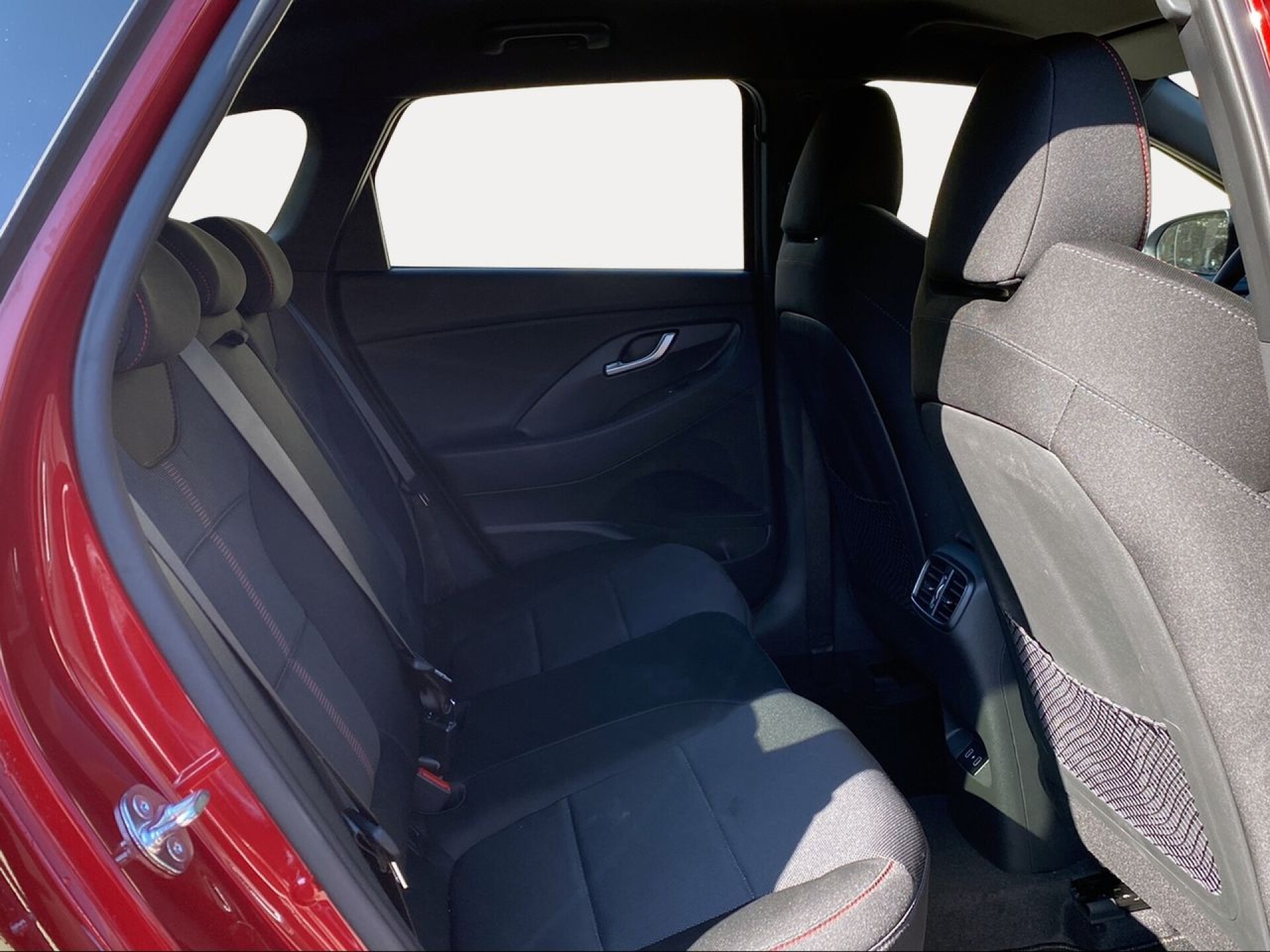 Foto 9 del anuncio Hyundai i30 1.0 TGDI N Line SE  de Ocasión en Madrid