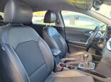 Foto 6 del anuncio Kia Ceed 1.6 MHEV iMT 100kW (136CV) Tech  de Ocasión en Madrid