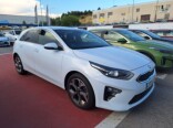 Foto 1 del anuncio Kia Ceed 1.6 MHEV iMT 100kW (136CV) Tech  de Ocasión en Madrid