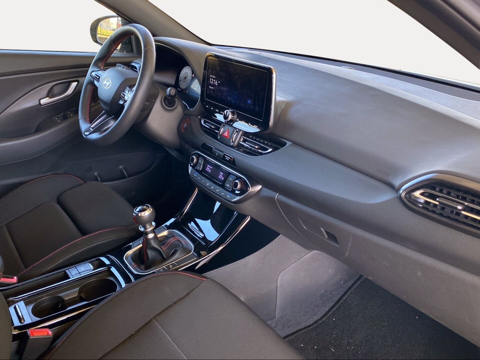 Foto 8 del anuncio Hyundai i30 1.0 TGDI N Line SE  de Ocasión en Madrid