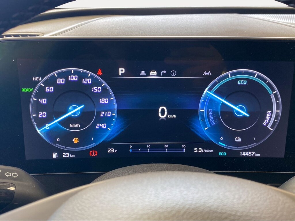 Foto 12 del anuncio Kia Sportage 1.6 T-GDi PHEV 198kW (265CV) Tech 4x4  de Ocasión en Madrid