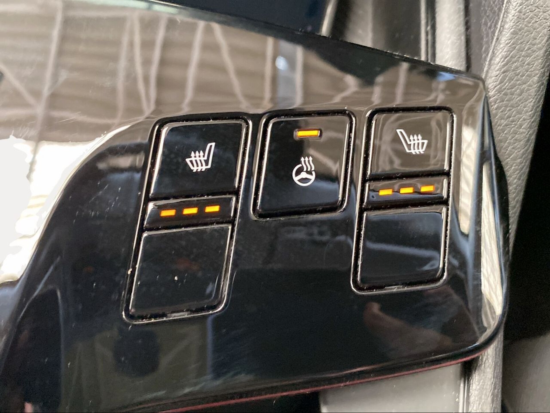 Foto 16 del anuncio Kia Sportage 1.6 T-GDi PHEV 198kW (265CV) Tech 4x4  de Ocasión en Madrid