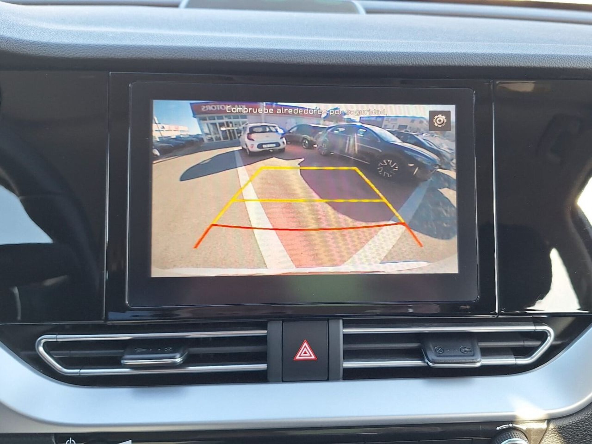 Foto 14 del anuncio Kia Niro 1.6 GDi PHEV 104kW (141CV) Concept  de Ocasión en Madrid