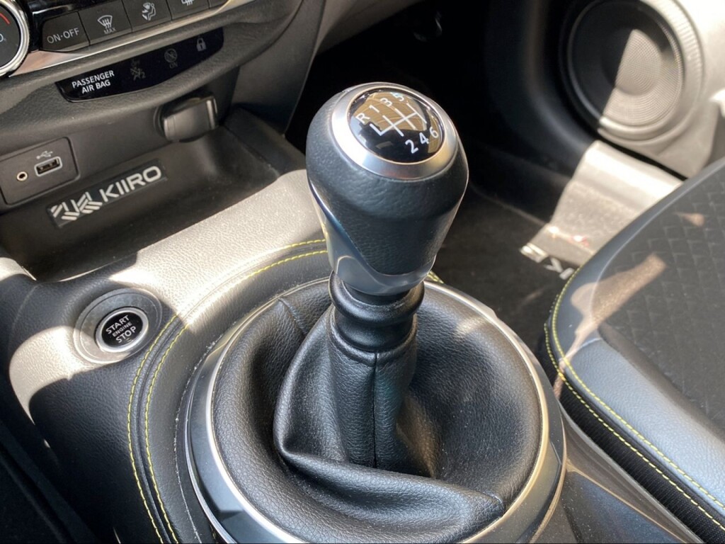 Foto 13 del anuncio Nissan Juke DIG-T 84 kW (114 CV) 6M/T Kiiro  de Ocasión en Madrid