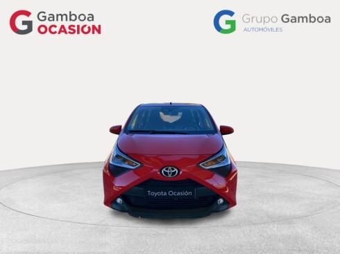 Foto impresión del anuncio Toyota Aygo 1.0 70 x-play  de Ocasión en Madrid